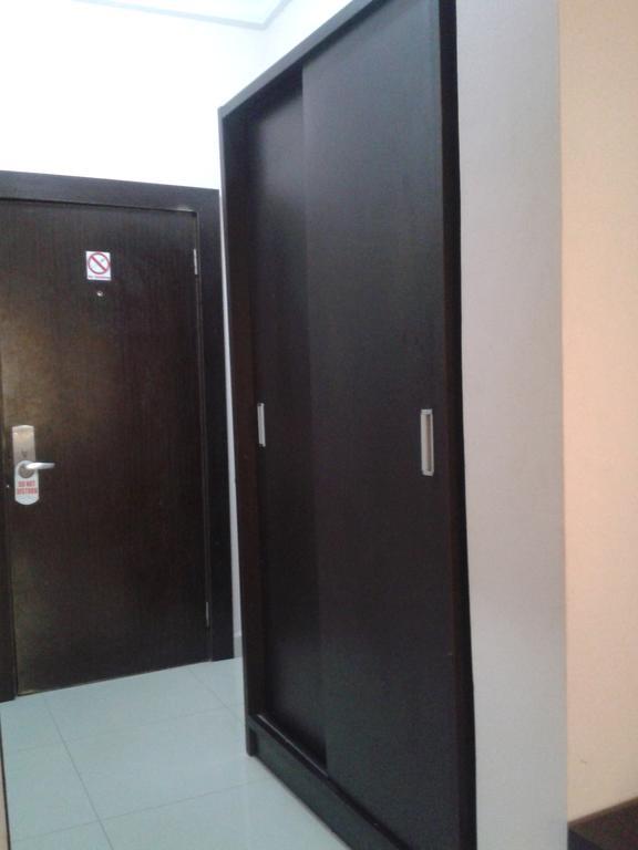Jades Hotel Wupa Екстер'єр фото