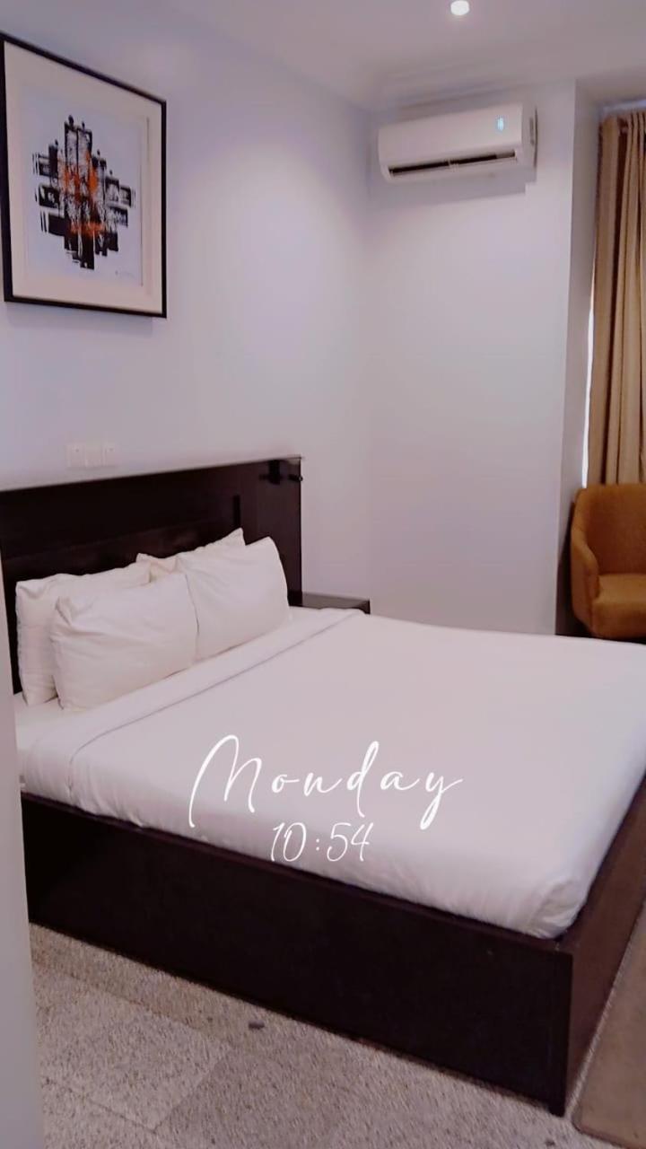 Jades Hotel Wupa Екстер'єр фото
