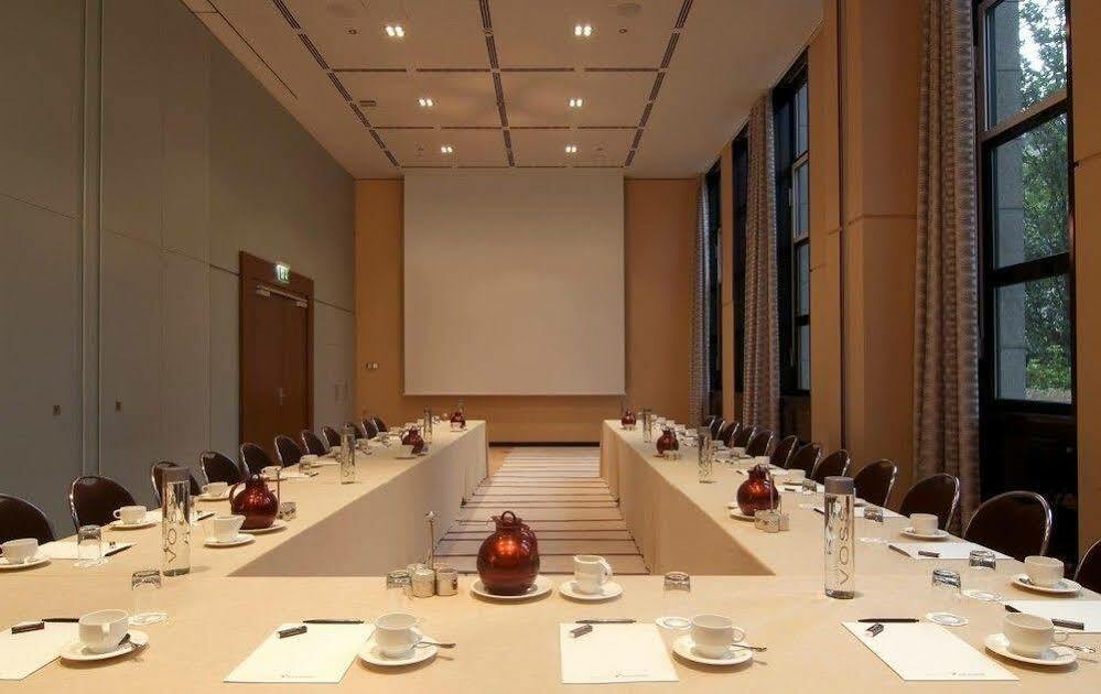 Jades Hotel Wupa Екстер'єр фото
